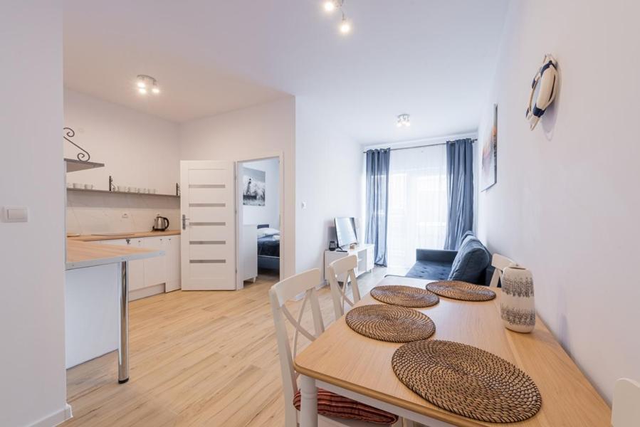 Apartment Horyzont - Kapitanski Mostek- Blisko Portu- Sniadania