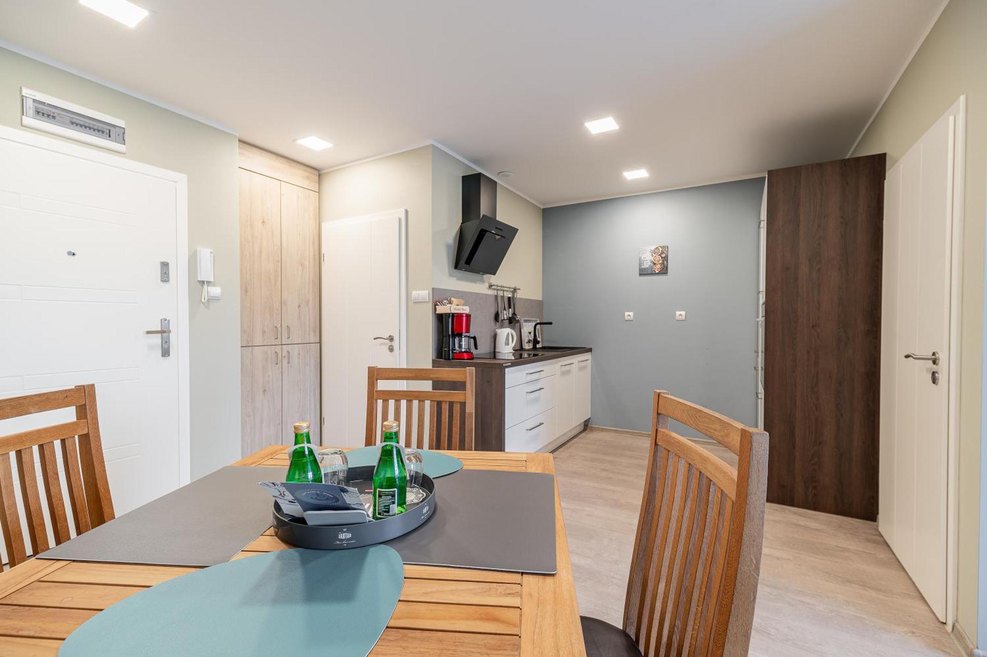 Apartment Horyzont - Kapitanski Mostek- Blisko Portu- Sniadania Kolberg